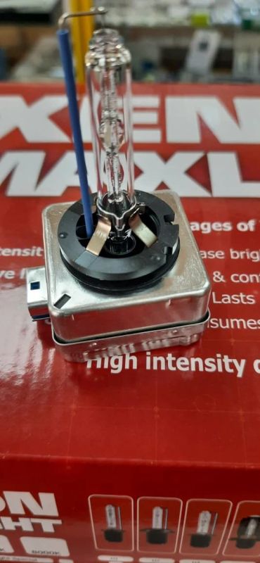 Лот: 17706680. Фото: 1. Ксеноновая лампа D8S Osram. Оптика и освещение