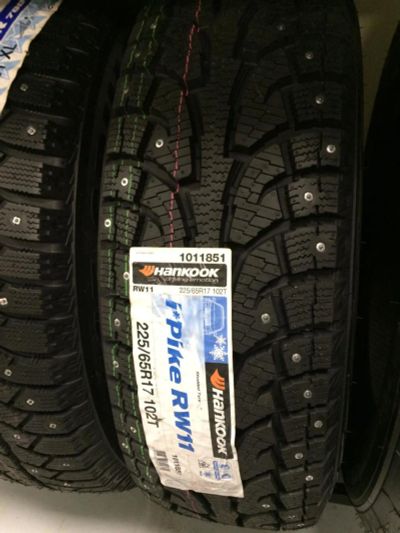 Лот: 3006226. Фото: 1. Зимние шины R17 225/65 R17 Hankook... Шины