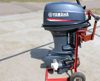Лот: 25362807. Фото: 1. 2х-тактный лодочный мотор YAMAHA... Лодочные моторы