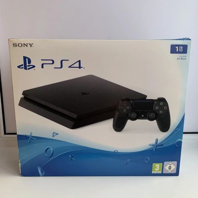 Лот: 18400942. Фото: 1. Игровая приставка PlayStation... Игровые приставки, консоли