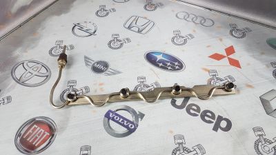 Лот: 23588946. Фото: 1. Топливная рейка Nissan Expert... Топливная система
