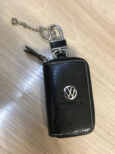 Лот: 11491432. Фото: 1. Кожаный чехол для ключей Volkswagen. Другое (оснащение, оборудование, аксессуары)