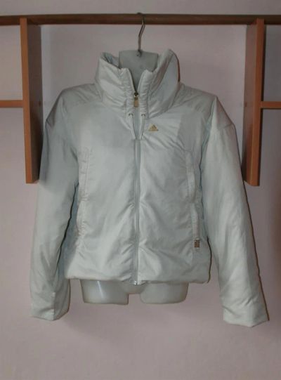 Лот: 3335913. Фото: 1. Куртка белая Adidas. Верхняя одежда