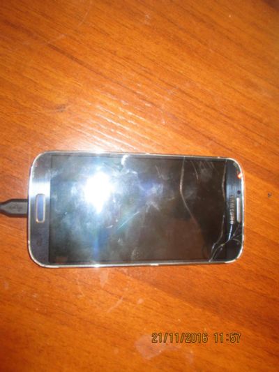 Лот: 8405382. Фото: 1. samsung galaxy s4 i9500. Смартфоны