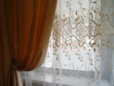 Лот: 4367595. Фото: 1. Органза с золотой вышивкой. Шторы, тюль