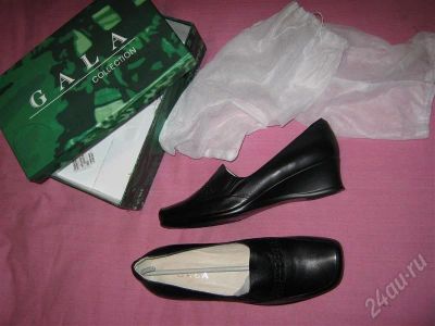 Лот: 213742. Фото: 1. Башмаки/туфли женские 41р. Новые. Туфли