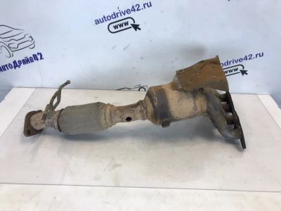 Лот: 21706267. Фото: 1. коллектор выпускной Ford Focus... Двигатель и элементы двигателя
