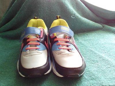 Лот: 11745394. Фото: 1. Кроссовки Nike детские. Кеды, кроссовки