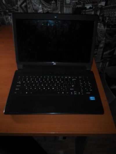 Лот: 6184388. Фото: 1. Ноутбук I7, 8 гб DDR3, видеокарта... Ноутбуки