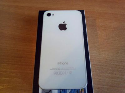 Лот: 5149864. Фото: 1. iphone 4 16Gb Locked. Смартфоны