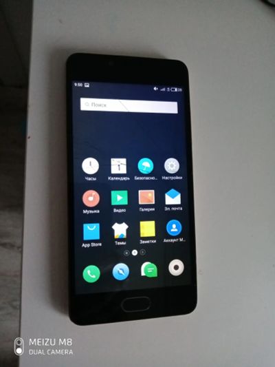 Лот: 20109413. Фото: 1. meizu m5c (треснул экран, остальное... Дисплеи, дисплейные модули, тачскрины
