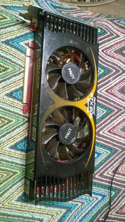 Лот: 10304470. Фото: 1. GeForce gtx 275. Видеокарты