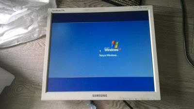 Лот: 7538127. Фото: 1. Samsung SyncMaster 713N 17". ЖК-мониторы