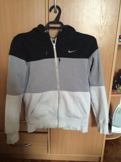 Лот: 7444828. Фото: 1. Отличная толстовка NIKE. Свитеры, толстовки, худи