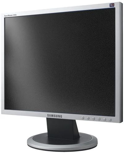 Лот: 9180015. Фото: 1. Монитор Samsung SyncMaster 923nw. ЖК-мониторы
