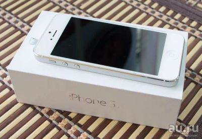 Лот: 8281053. Фото: 1. iPhone 5 white 16 gb. Смартфоны