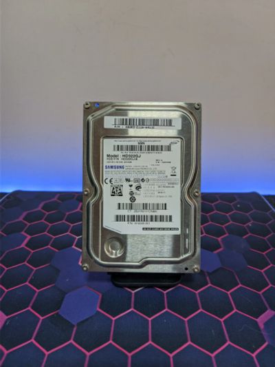 Лот: 25265196. Фото: 1. Жесткий диск 320 ГБ/3.5"/7200... Жёсткие диски (HDD)