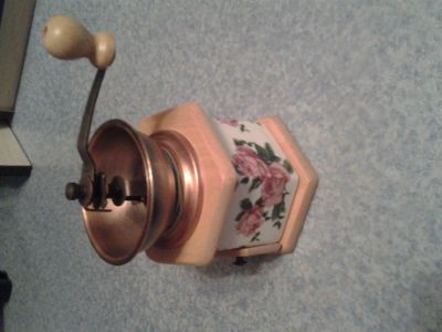 Лот: 3431381. Фото: 1. Кофемолка. Другое (посуда, кухонная утварь)