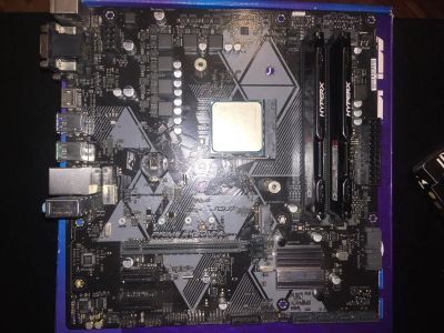 Лот: 16651602. Фото: 1. Материнская плата ASUS PRIME B450m-a. Материнские платы