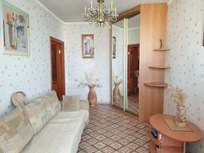 Лот: 15786154. Фото: 1. Продам 2-к квартиру, 53 м², 5... Квартиры, студии