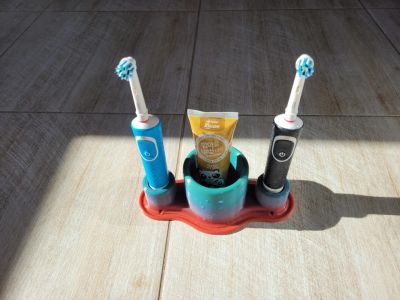 Лот: 18844739. Фото: 1. Подставка для зубных щеток Oral... Уход за полостью рта