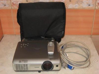 Лот: 2059502. Фото: 1. Мультимедиа-проектор Toshiba TLP-T621. Проекторы
