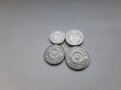 Лот: 18263765. Фото: 1. Нидерландские Антиллы набор из... Наборы монет