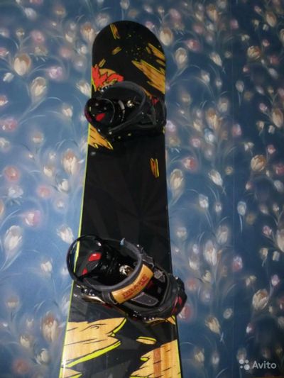 Лот: 4758478. Фото: 1. Сноуборд K2 + крепления Drake... Комплект в сборе