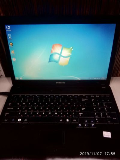 Лот: 14966726. Фото: 1. Samsung RV519. Ноутбуки