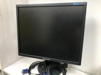 Лот: 15000485. Фото: 1. ЖК монитор Samsung SyncMaster... ЖК-мониторы