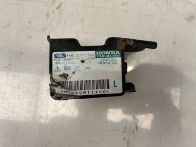 Лот: 21702021. Фото: 1. датчик airbag Honda Civic Ferio... Двигатель и элементы двигателя