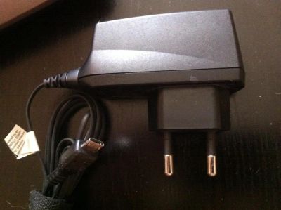 Лот: 5238226. Фото: 1. Зарядка для NOKIA AC-6E ORIgInAL... Зарядные устройства, блоки питания, адаптеры сетевые для смартфонов