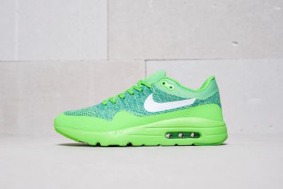 Лот: 11618466. Фото: 1. Кроссовки Nike Air Max 1 Ultra... Кеды, кроссовки, слипоны