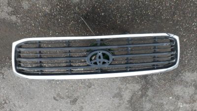 Лот: 11865189. Фото: 1. Решетка радиатор Toyota Land Cruiser... Кузов