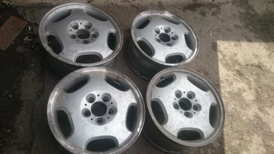 Лот: 7646800. Фото: 1. Комплект оригинальных дисков Mercedes... Диски