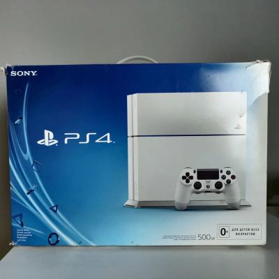 Лот: 17196208. Фото: 1. Sony Playstation 4 PS4. Игровые приставки, консоли