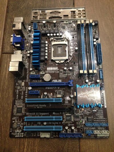 Лот: 13113641. Фото: 1. Материнская плата LGA1155 ASUS... Материнские платы