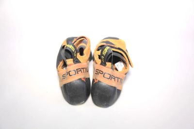 Лот: 5990762. Фото: 1. Скальные туфли La Sportiva Python... Альпинизм и скалолазание