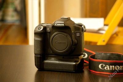 Лот: 1854515. Фото: 1. Canon EOS 50D+батарейный блок... Цифровые зеркальные