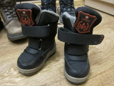 Лот: 7021991. Фото: 1. Сапожки на холодную весну-осень... Сапоги
