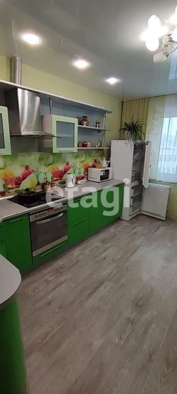 Лот: 21074436. Фото: 1. Сдам 3-комн. кв. 69 кв.м. Красноярск... Квартиры, студии