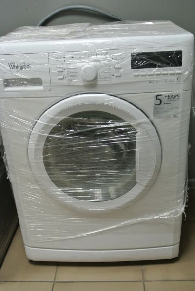 Лот: 16103002. Фото: 1. Стиральная машина Whirlpool AWS... Стиральные машины