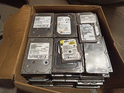 Лот: 19643201. Фото: 1. Неисправные жёсткие диски 47 штук. Жёсткие диски (HDD)