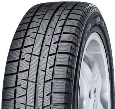 Лот: 14615239. Фото: 1. Yokohama iceGUARD Stud iG60 215... Шины