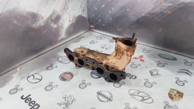 Лот: 23589238. Фото: 1. Коллектор выпускной Toyota Town... Двигатель и элементы двигателя