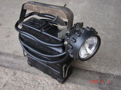 Лот: 601023. Фото: 1. Фонарь шахтерка. Фонарики