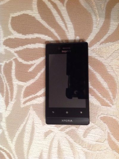 Лот: 4359931. Фото: 1. Смартфон Sony miro черный. Смартфоны