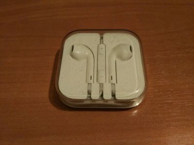 Лот: 8286739. Фото: 1. Apple EarPods. Оригинал. Красноярск
