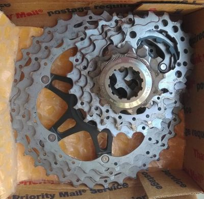 Лот: 11085542. Фото: 1. Кассета Shimano XT 11-36 (CS-M771... Запчасти