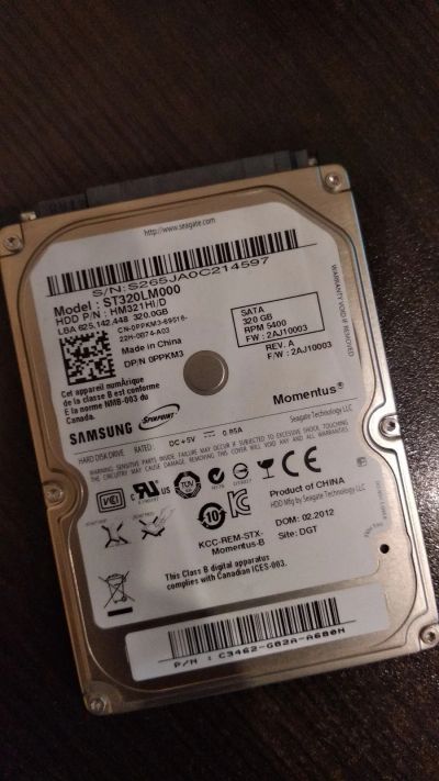 Лот: 14535811. Фото: 1. Samsung ST320LM000 320Gb Для ноутбука... Жёсткие диски (HDD)